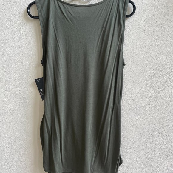 ANA blouse - Picture 2 of 3